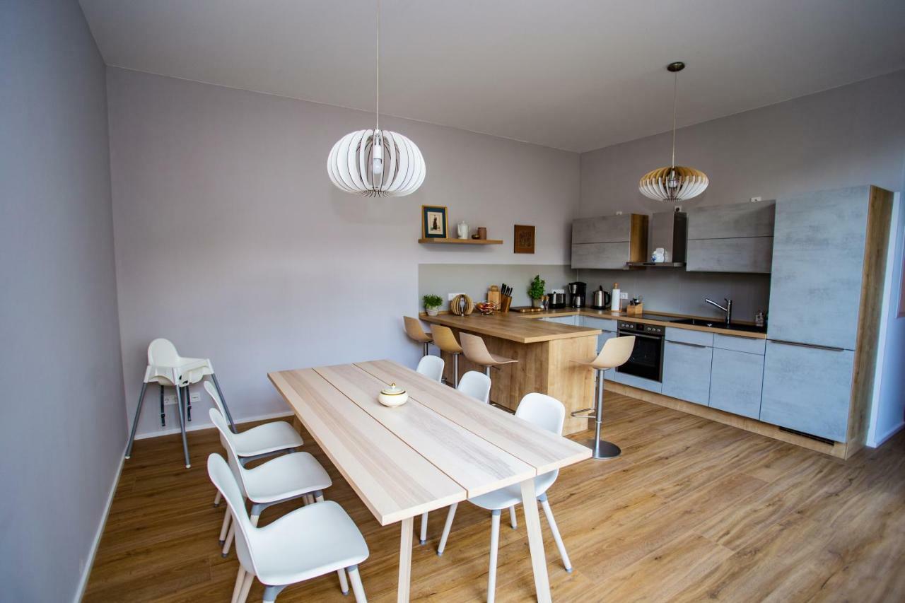 Eckhof Domizil - Grosszuegige Ferienwohnung Mit Kleinem Garten In Der Altstadt Von โกทา ภายนอก รูปภาพ